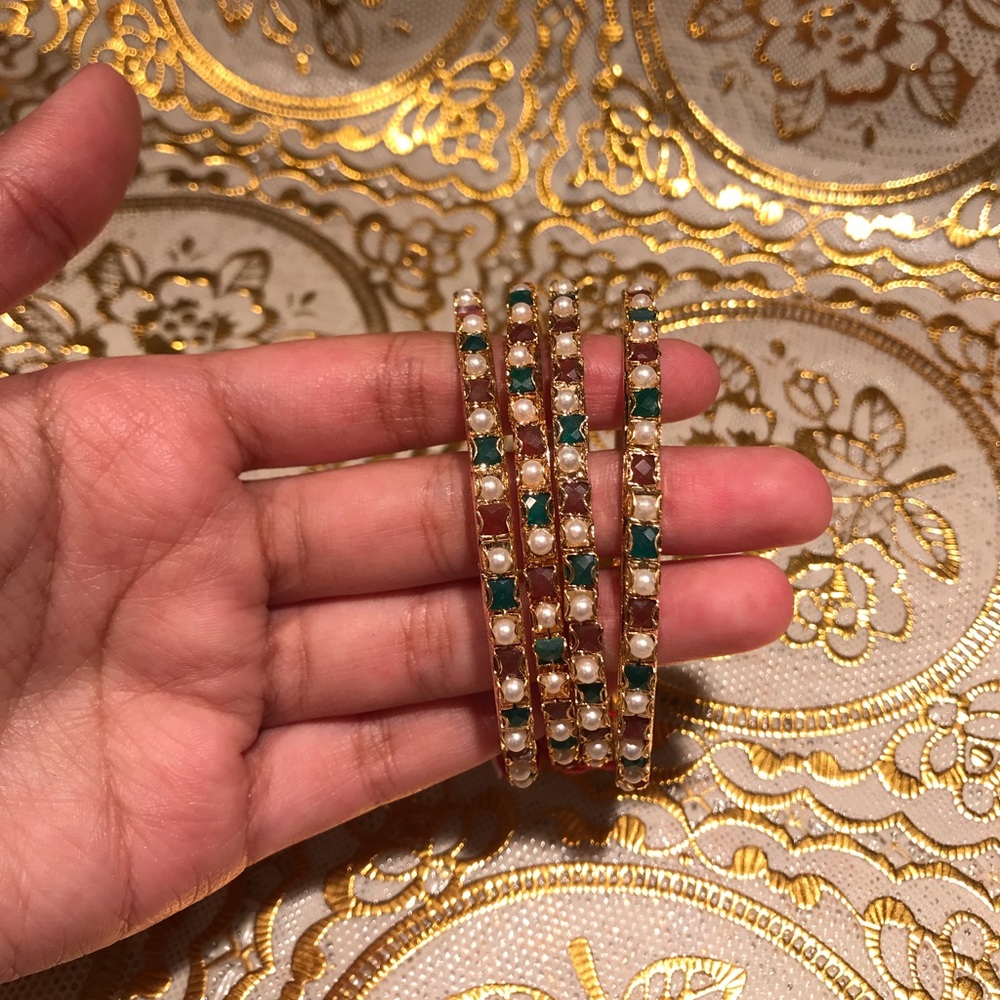 Indian Bangles - Picture 5 of 8